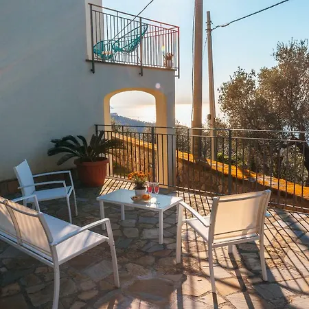 Eversun Holiday home *